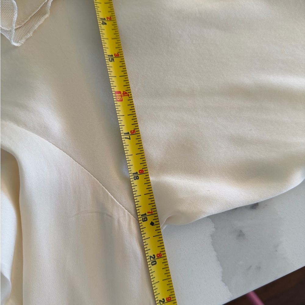 Ralph Lauren 100% Silk Ruffled Cream Blouse with Sheer Neck Detail - Picture 6 of 8